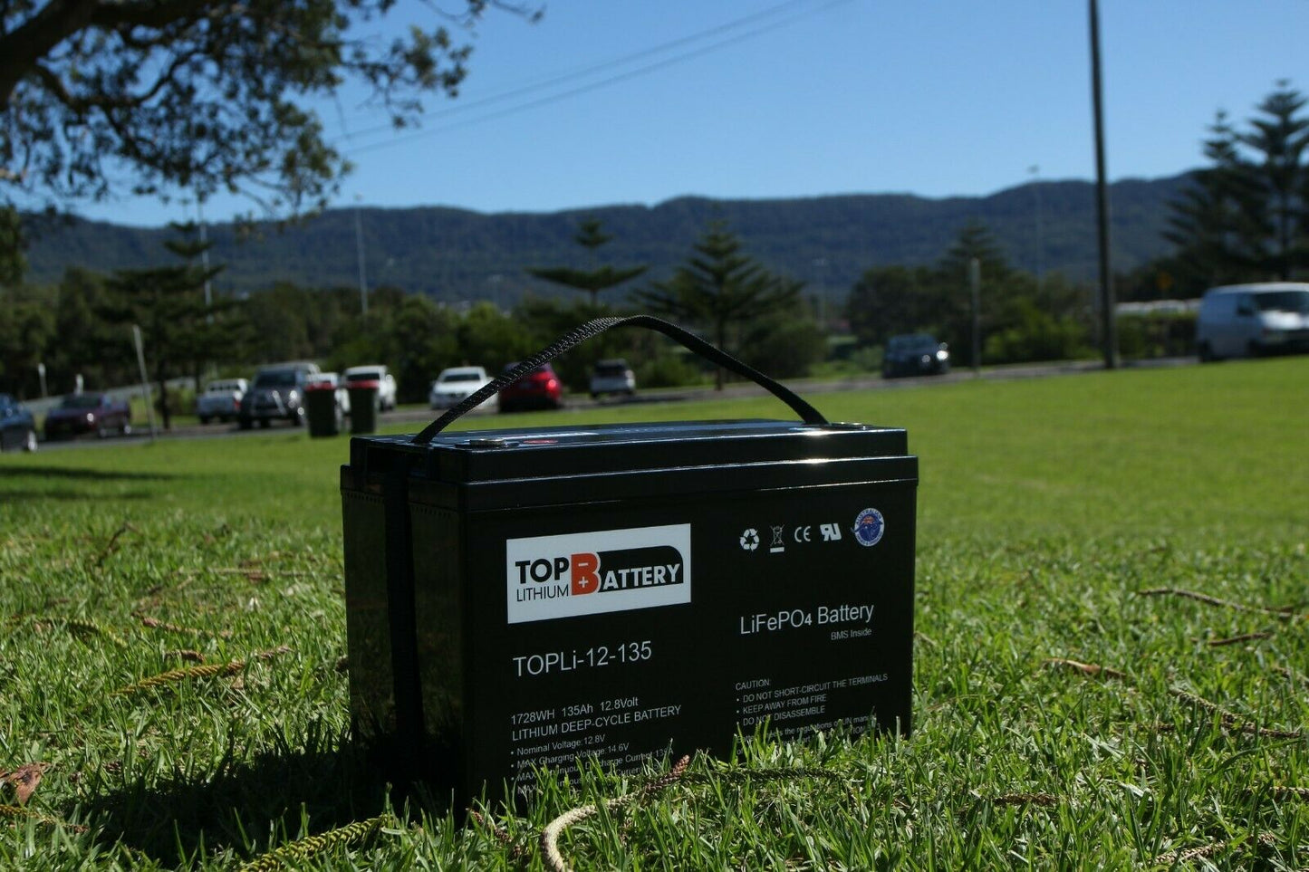 Top Lithium Battery 12V 135Ah Lithium Iron Phosphate Battery LiFePO4 Replace AGM Battery 4WD RV