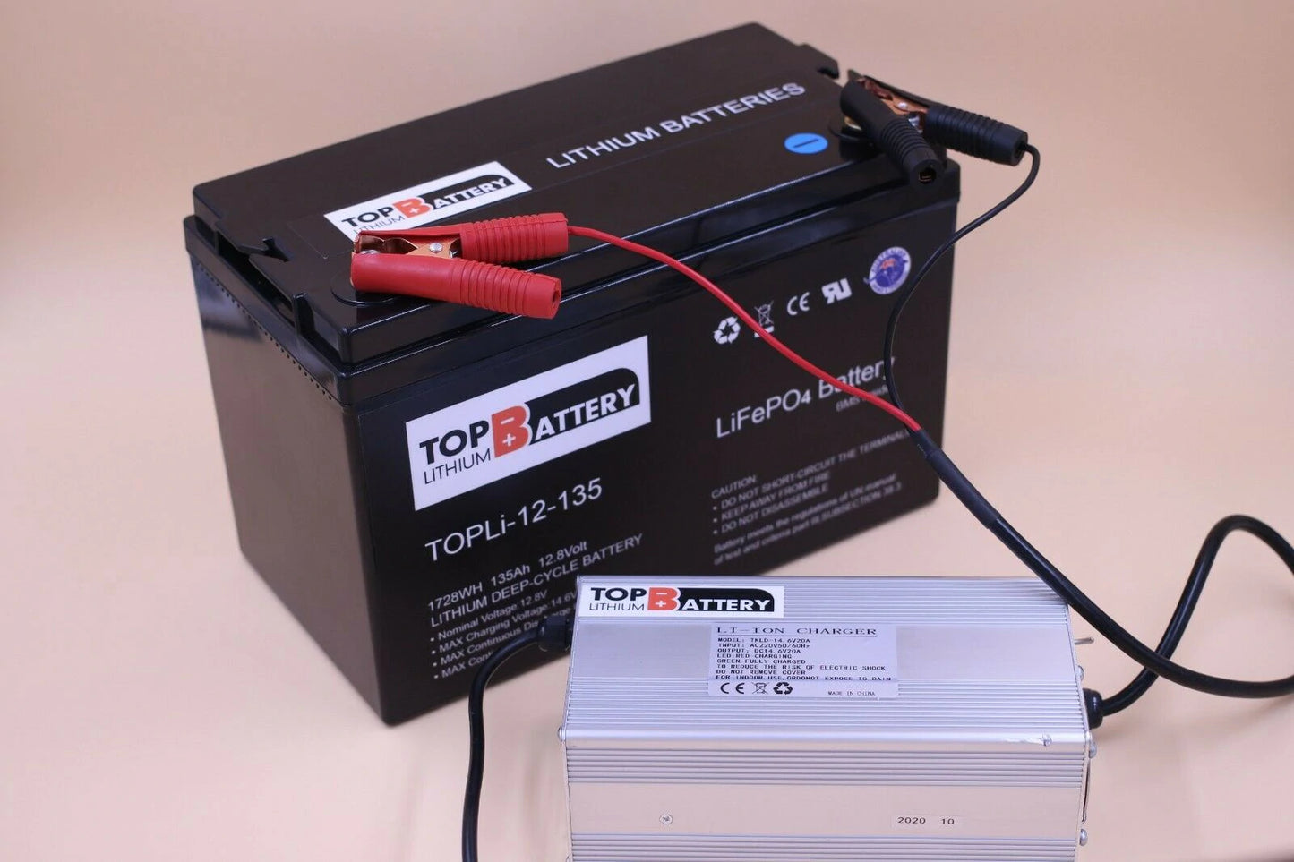 Top Lithium Battery 12V 135Ah Lithium Iron Phosphate Battery LiFePO4 Replace AGM Battery 4WD RV