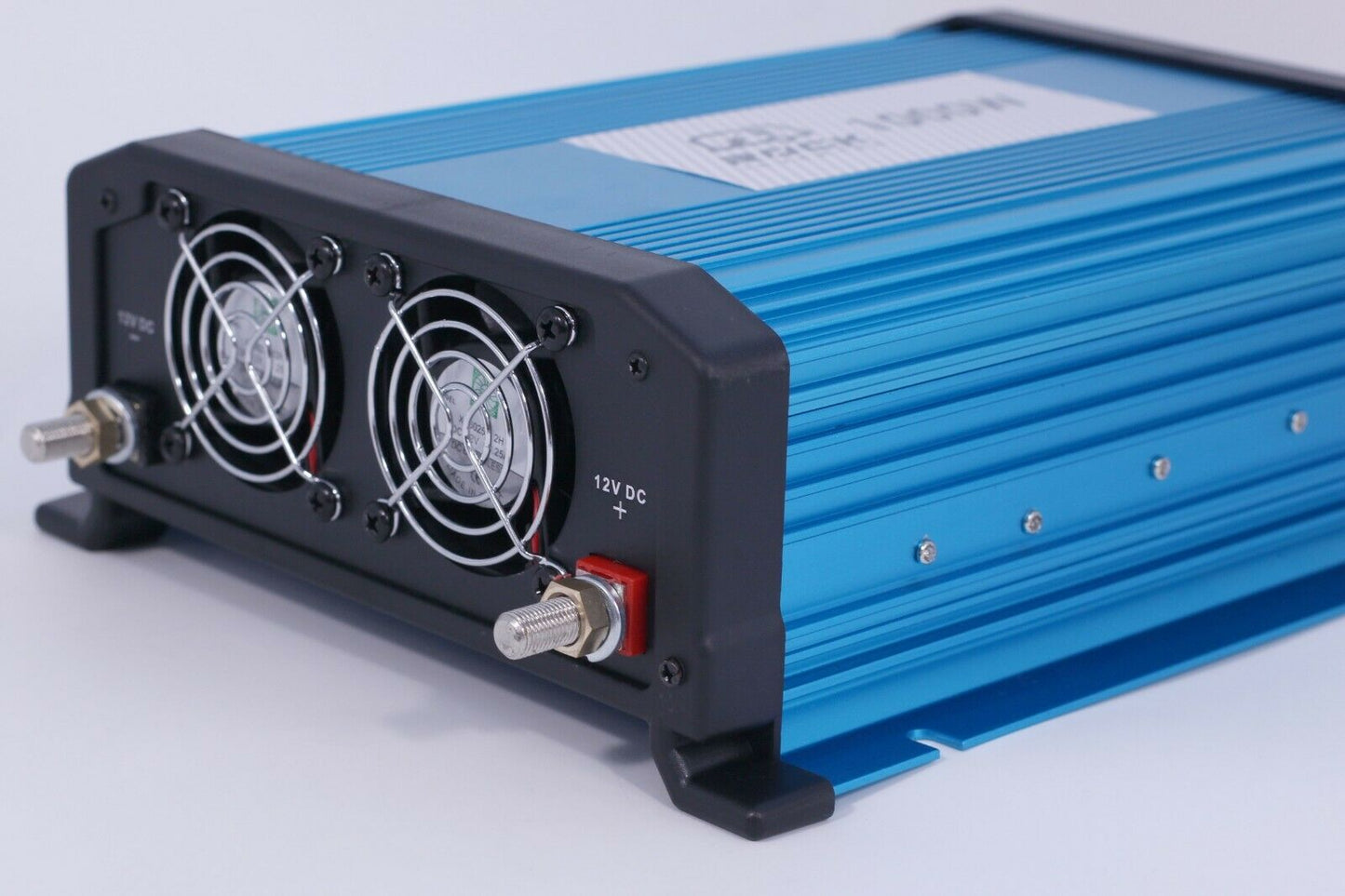 Rock Heavy Duty Pure Sine Wave Inverter 1000W DC12V to AC240V