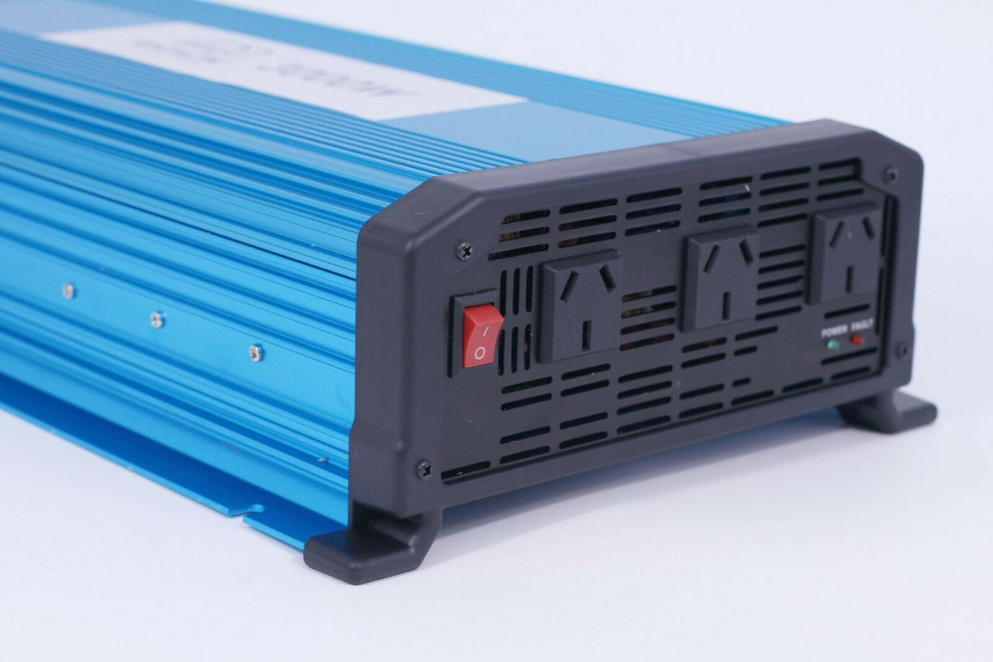 Rock Heavy Duty Pure Sine Wave Inverter 3000W DC12V to AC240V