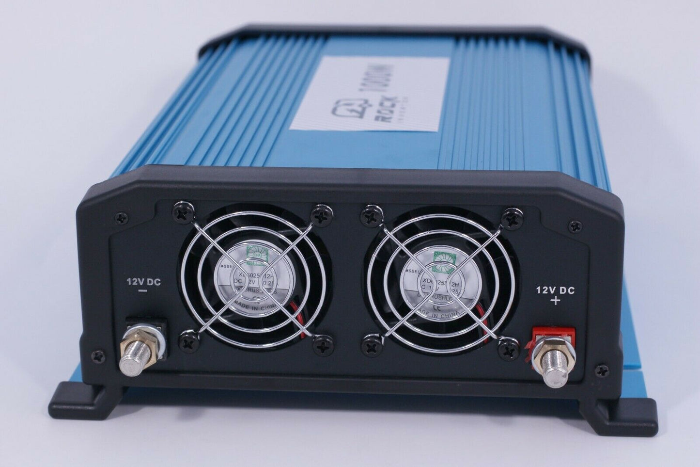 Rock Heavy Duty Pure Sine Wave Inverter 1000W DC12V to AC240V